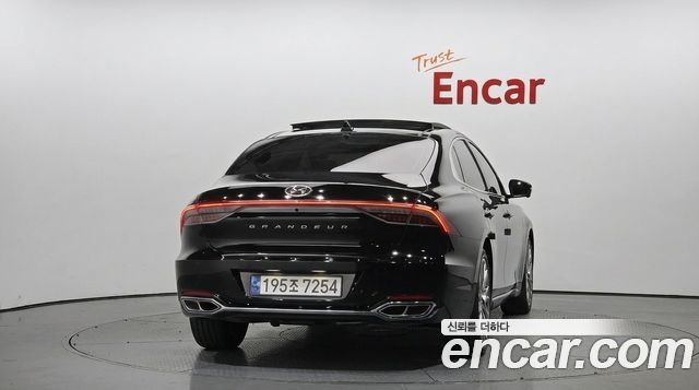 Hyundai Grandeur 2022 — photo 4