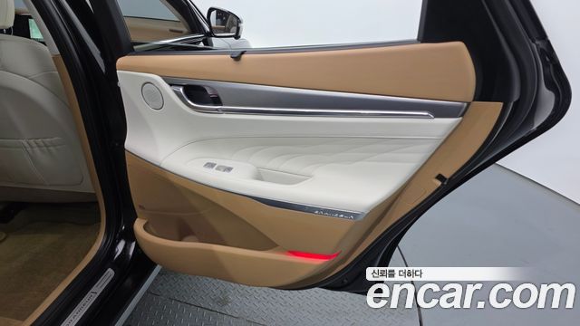 Hyundai Grandeur 2022 — photo 15