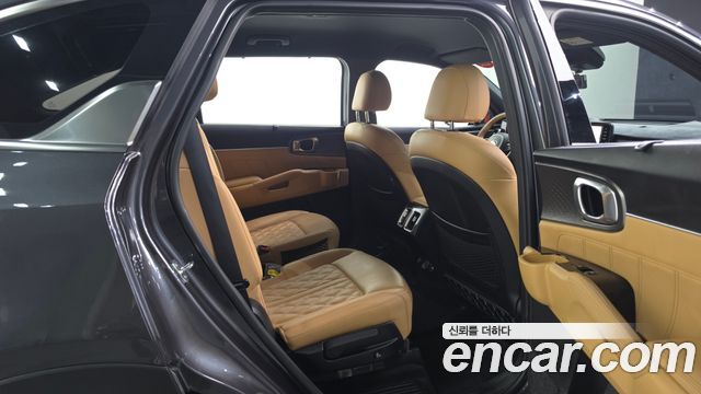 Kia Sorento 2021 — photo 17