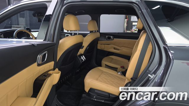Kia Sorento 2021 — photo 18