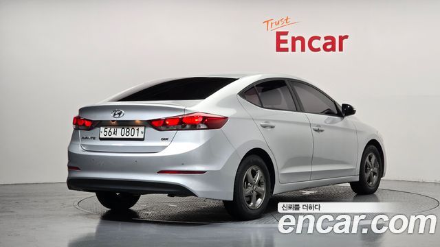 Hyundai AVANTE 2017 — photo 2