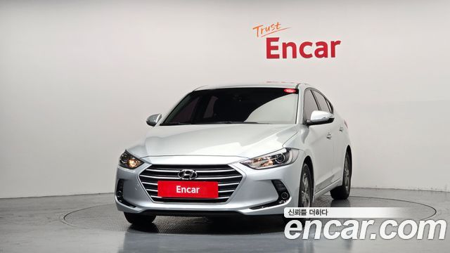 Hyundai AVANTE 2017 — photo 3