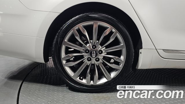 Kia K7 2020 — photo 5