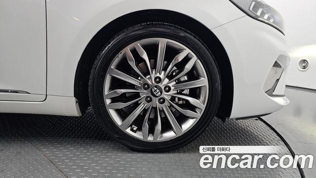 Kia K7 2020 — photo 7