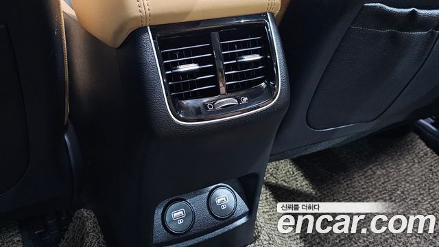 Kia K7 2020 — photo 27