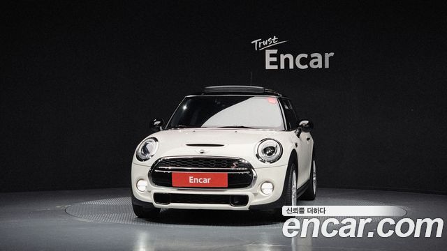Mini Cooper 2017 — photo 3