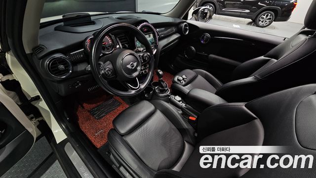 Mini Cooper 2017 — photo 7