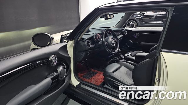 Mini Cooper 2017 — photo 10