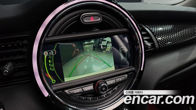 Mini Cooper 2017 — photo 14