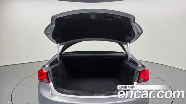Chevrolet Korea Impala 2018 — photo 26