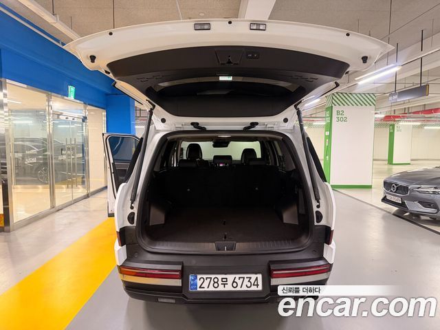 Hyundai Santafe 2025 — photo 18