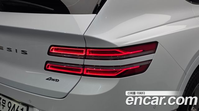 Genesis GV80 2023 — photo 9