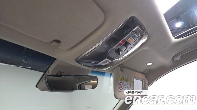 Genesis GV80 2023 — photo 32