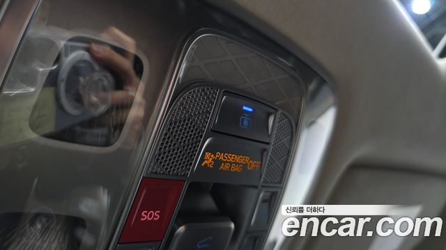 Genesis GV80 2023 — photo 33