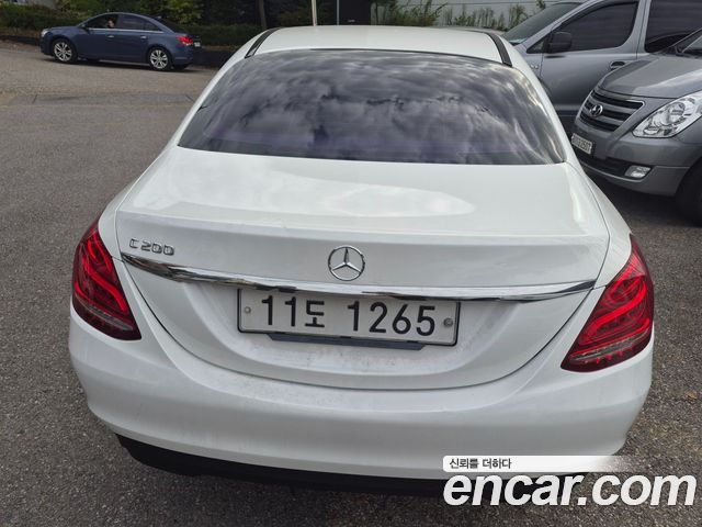 Mercedes-Benz C-Class 2016 — photo 5