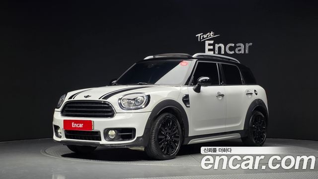 Mini Countryman 2018 — photo 1