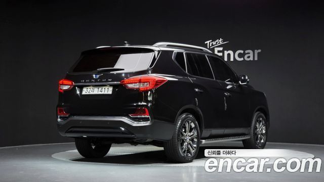 KG Mobility Rexton 2018 — photo 2