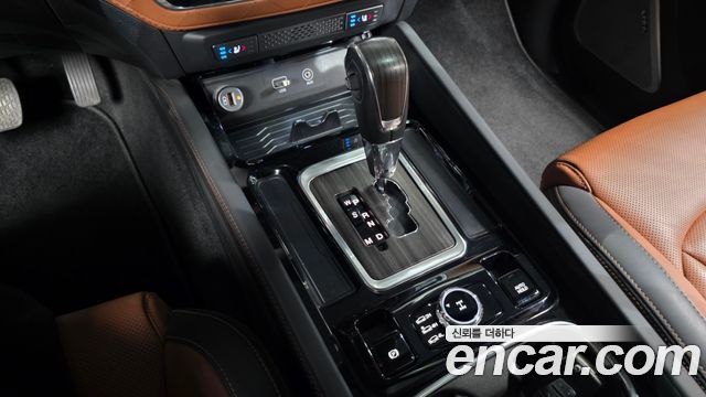 KG Mobility Rexton 2018 — photo 12