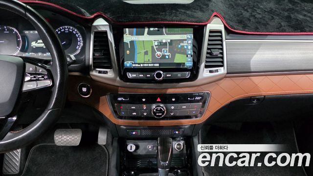 KG Mobility Rexton 2018 — photo 20