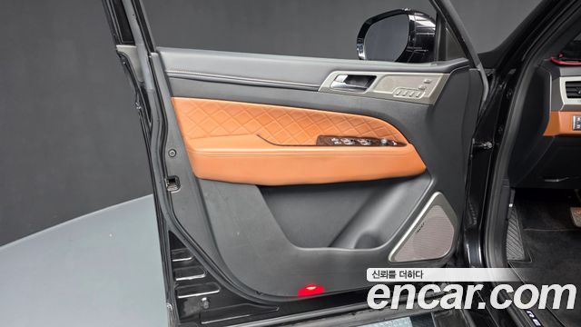 KG Mobility Rexton 2018 — photo 14
