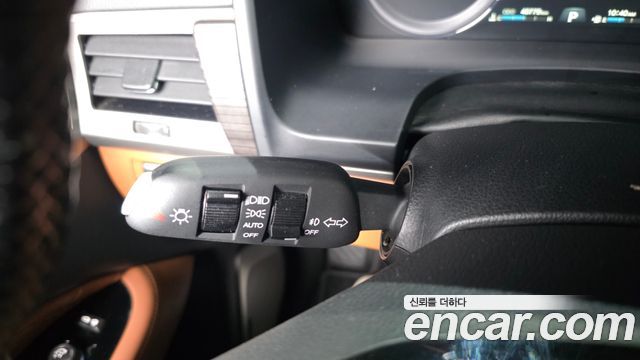 KG Mobility Rexton 2018 — photo 33