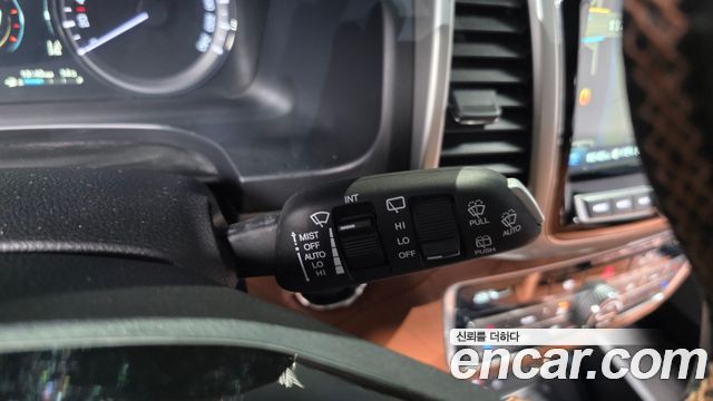 KG Mobility Rexton 2018 — photo 34