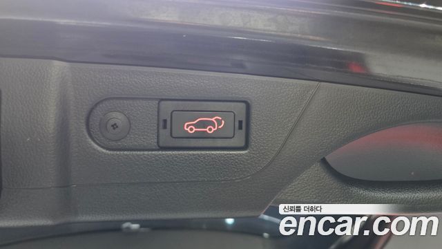 KG Mobility Rexton 2018 — photo 36