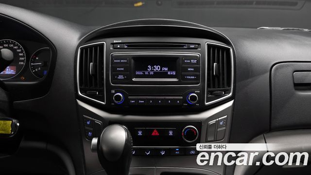 Hyundai Starex 2019 — photo 14