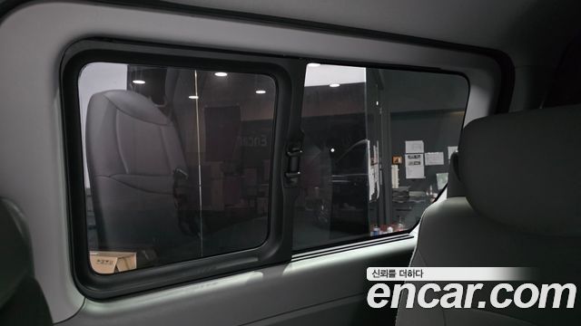 Hyundai Starex 2019 — photo 19