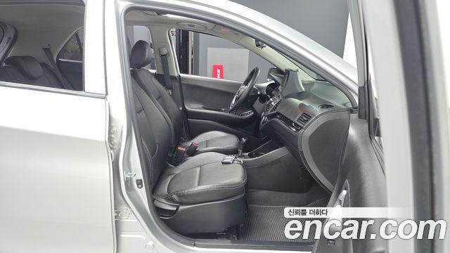 Kia morning 2012 — photo 11