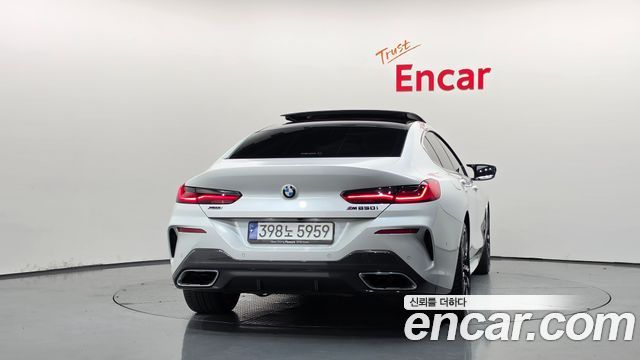 BMW 8-Series 2024 — photo 4