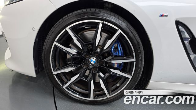 BMW 8-Series 2024 — photo 5