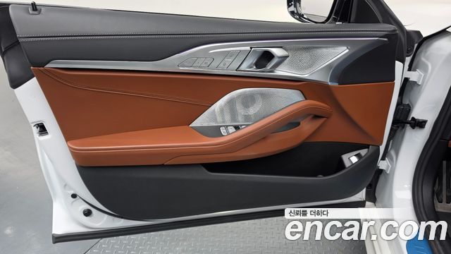 BMW 8-Series 2024 — photo 14