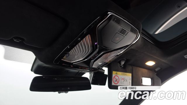 BMW 8-Series 2024 — photo 27