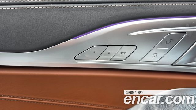 BMW 8-Series 2024 — photo 34
