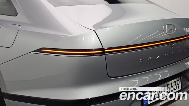 Hyundai Grandeur 2023 — photo 9