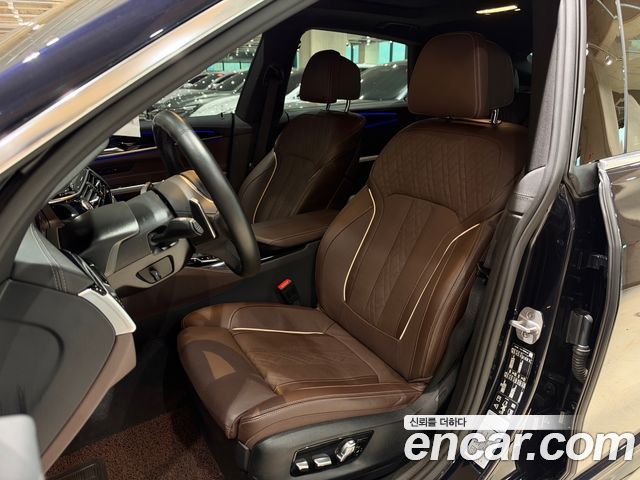 BMW Gran Turismo 2024 — photo 10