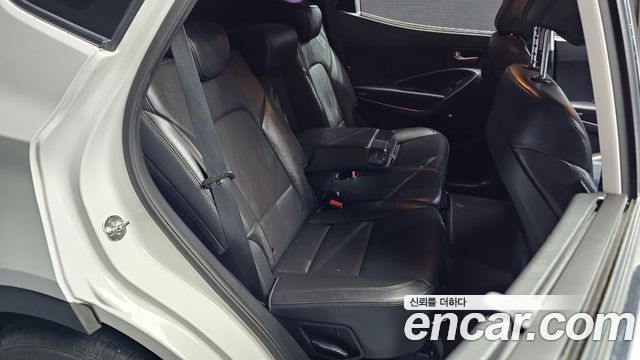 Hyundai Santafe 2016 — photo 17