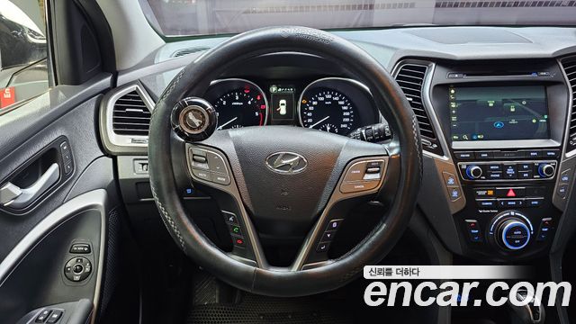 Hyundai Santafe 2016 — photo 19