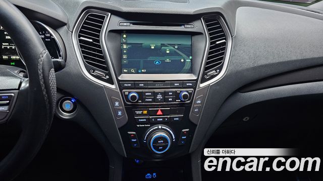 Hyundai Santafe 2016 — photo 20