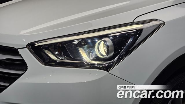 Hyundai Santafe 2016 — photo 8