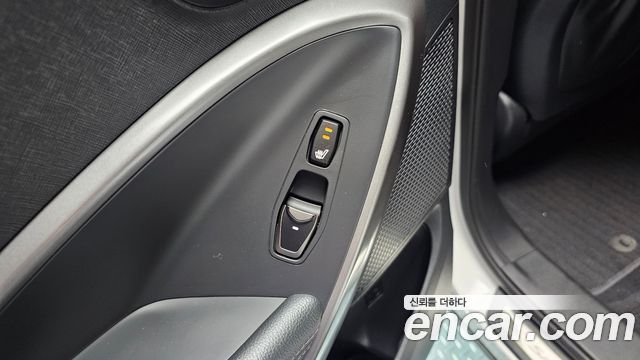 Hyundai Santafe 2016 — photo 28