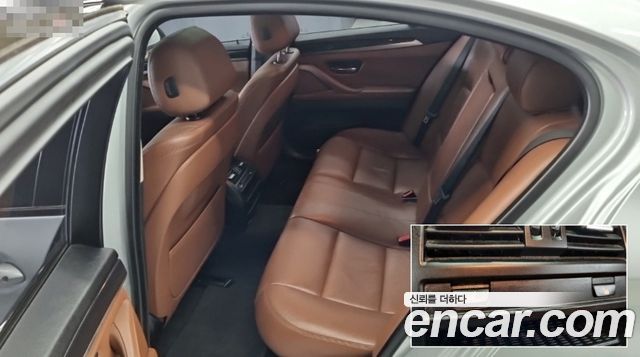BMW 5-Series 2016 — photo 11