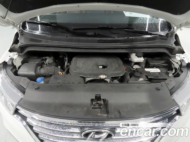 Hyundai Starex 2019 — photo 20