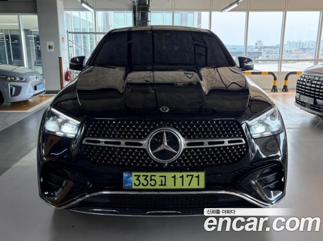 Mercedes-Benz GLE-Class 2025 — photo 1