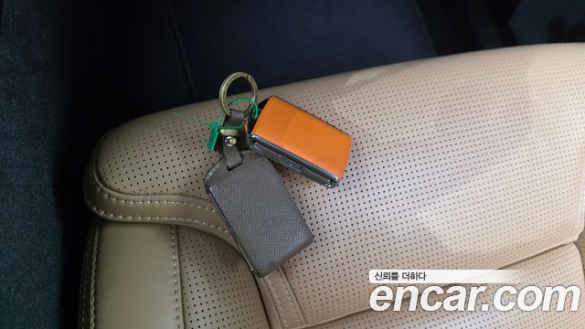 Volvo XC60 2022 — photo 25