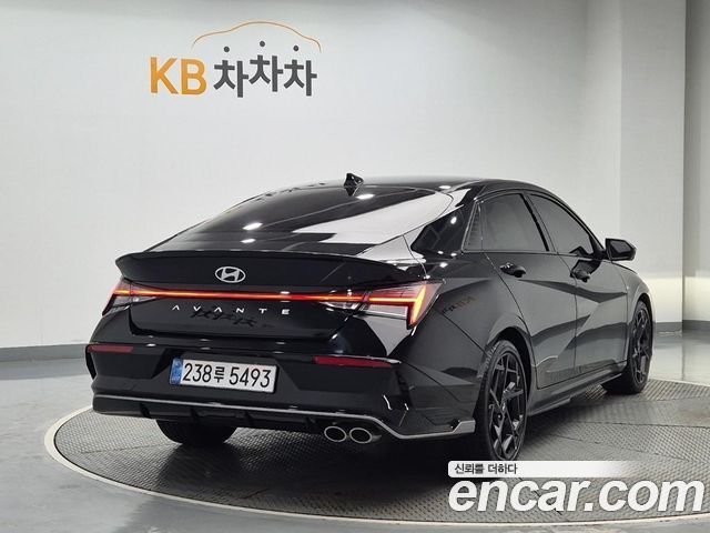 Hyundai AVANTE 2025 — photo 4