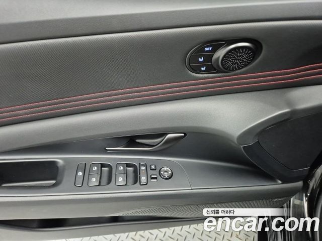 Hyundai AVANTE 2025 — photo 18