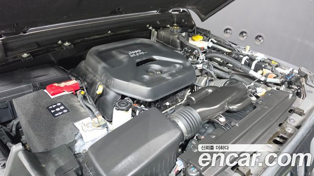 Jeep Wrangler 2019 — photo 6