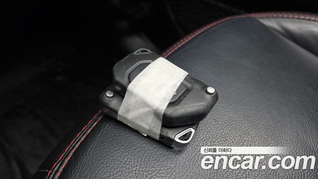 Jeep Wrangler 2019 — photo 27